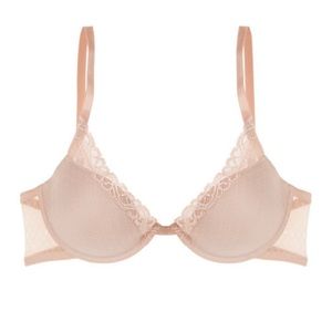 EUC! True & Co. Nude Lace Bra - Beautiful 💗
